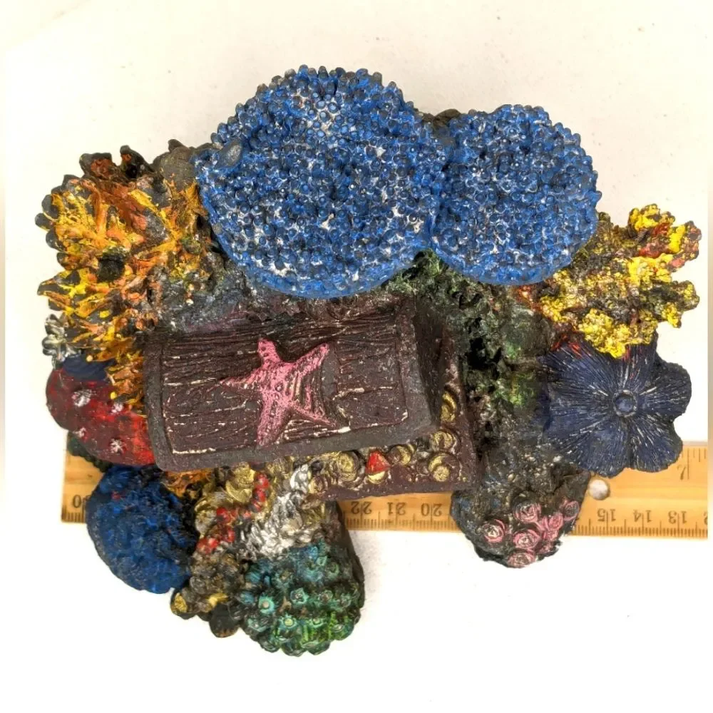 Resin Aquarium Ornament Rocks Corral Treasure Chest Aquarium Landscape Z-1